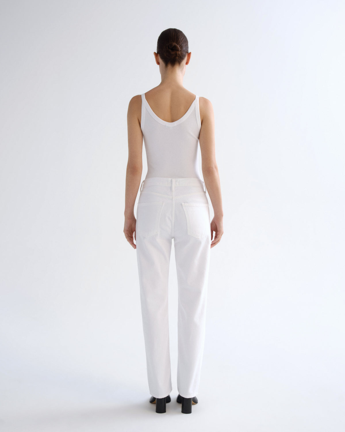 agolde-lana-jean-jeans-marshmallow-wei-straight image 2