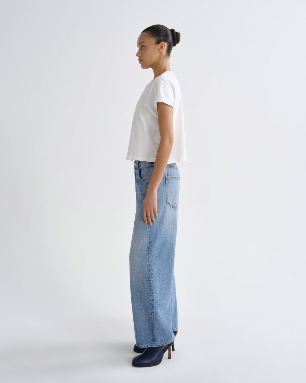 agolde-adine-shrunken-tee-white-ash-t-shirt-bio-baumwolle image 3