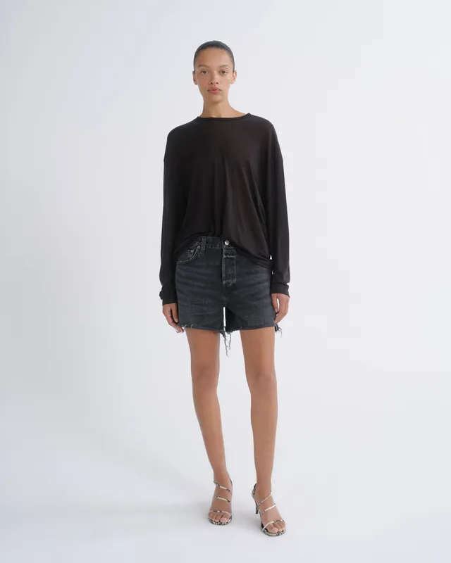 agolde-nye-short-weightless-translation-schwarz image 1