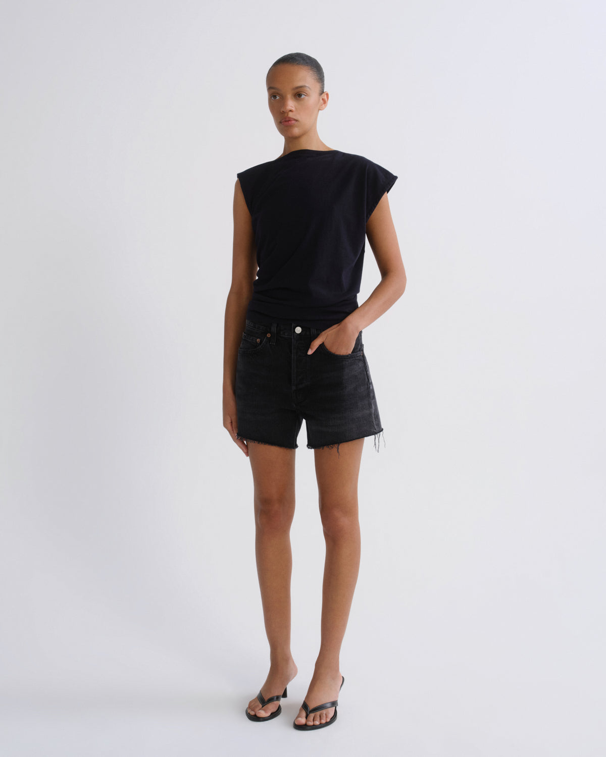 agolde-parker-long-short-shorts-fright-damen-schwarz image 4
