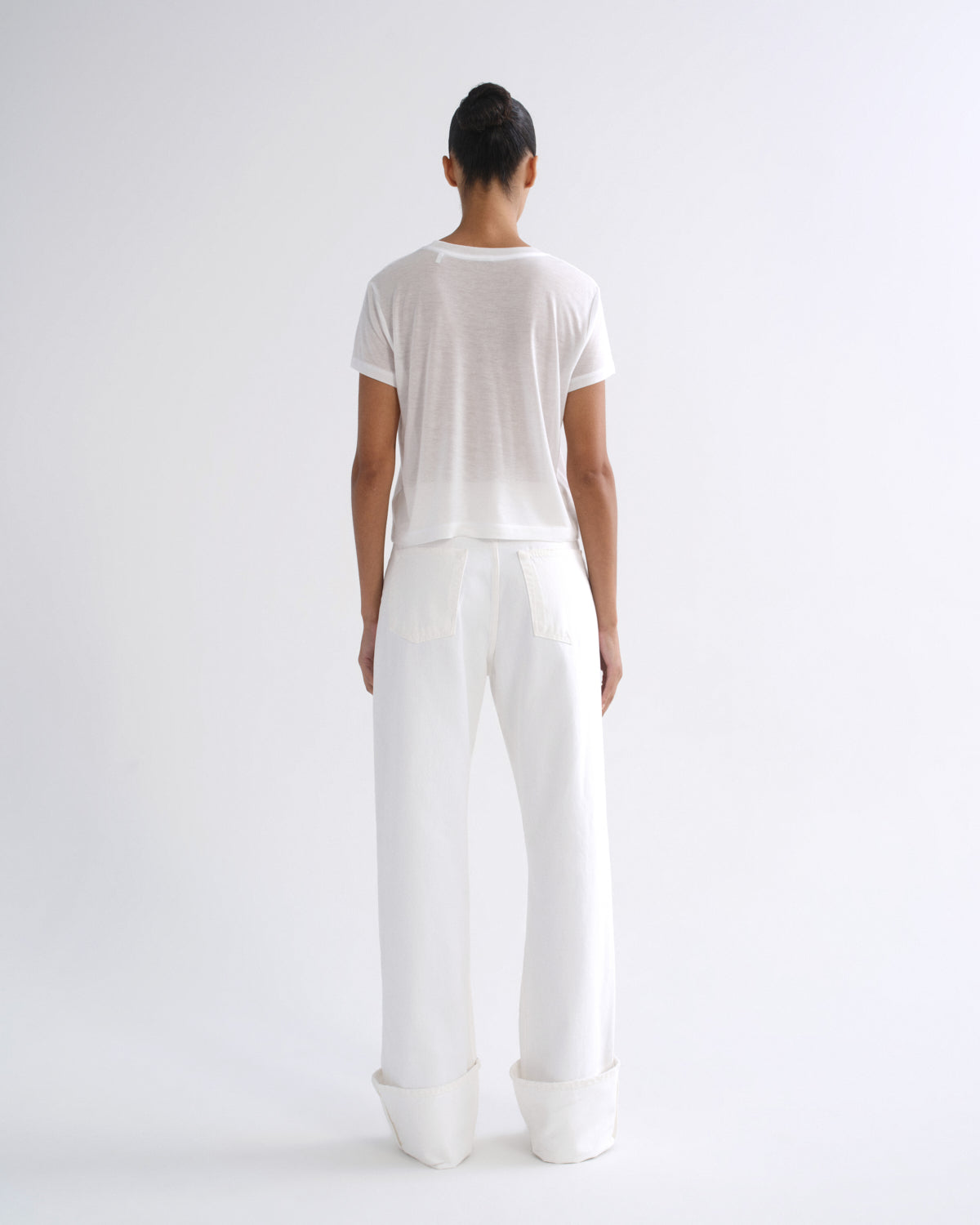 agolde-adine-shrunken-tee-t-shirt-gesso-damen image 2