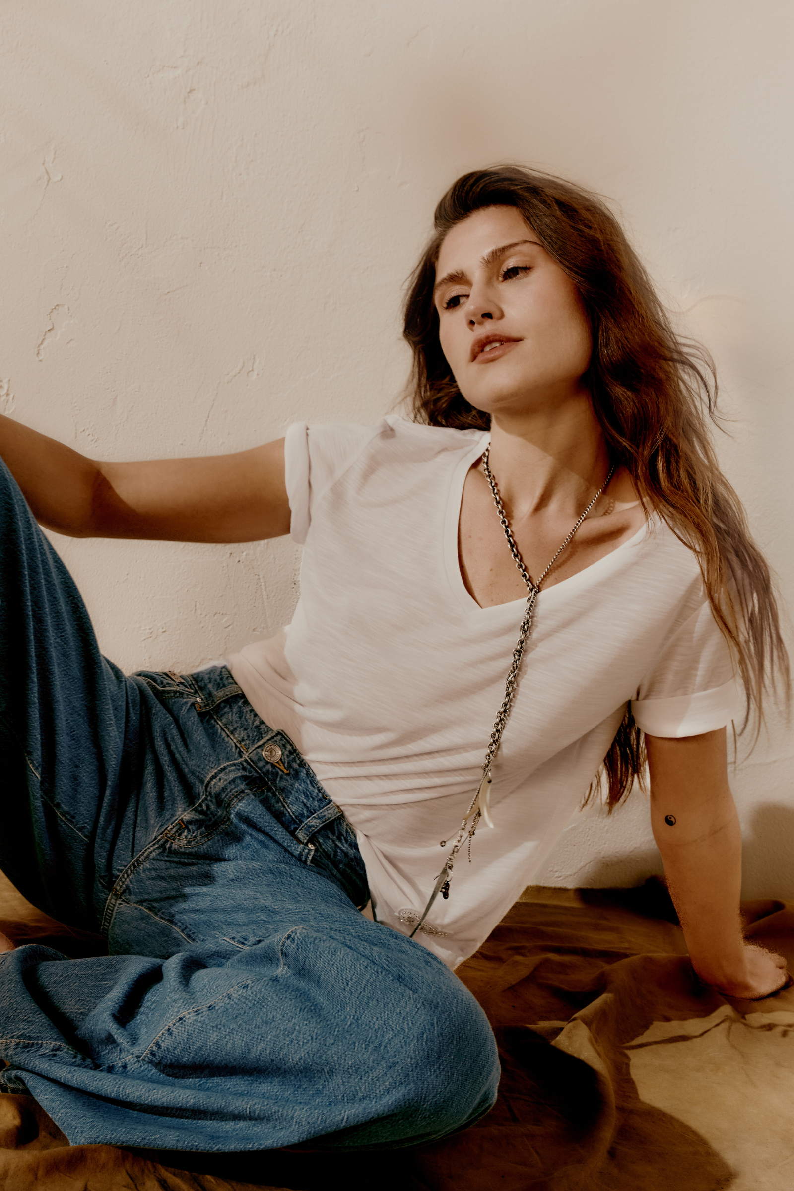 gas-zira-0001-t-shirt-damen-v-ausschnitt-modal-perlen image 2