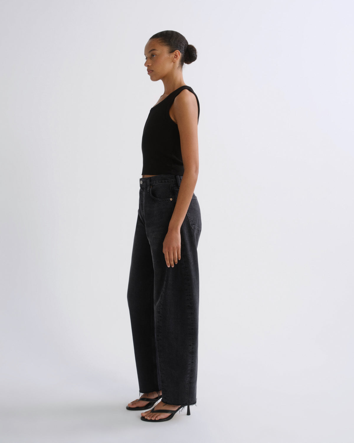 agolde-luna-high-rise-taper-possess-jeans-schwarz image 3