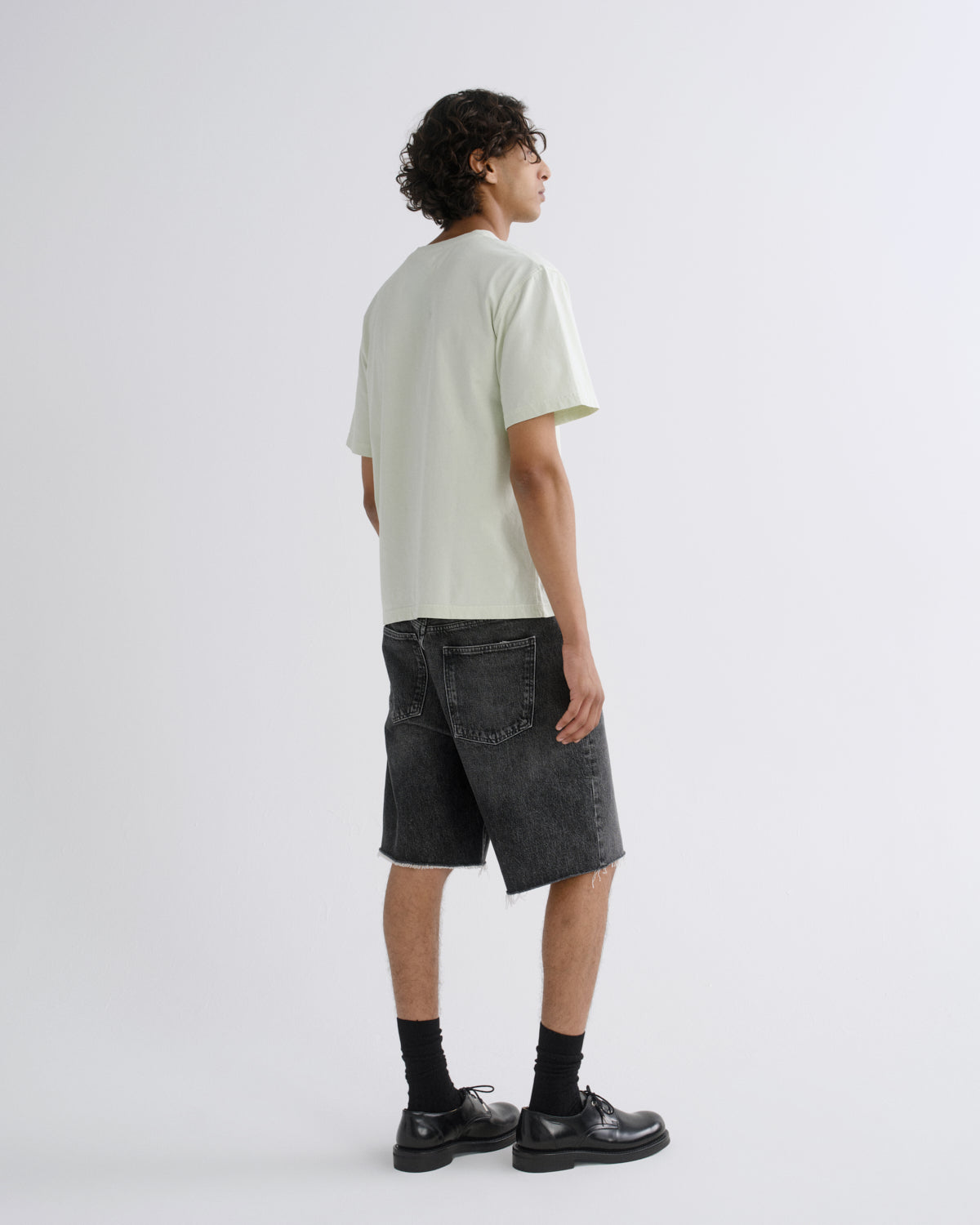 agolde-anson-short-herren-clip-schwarzes-denim image 2
