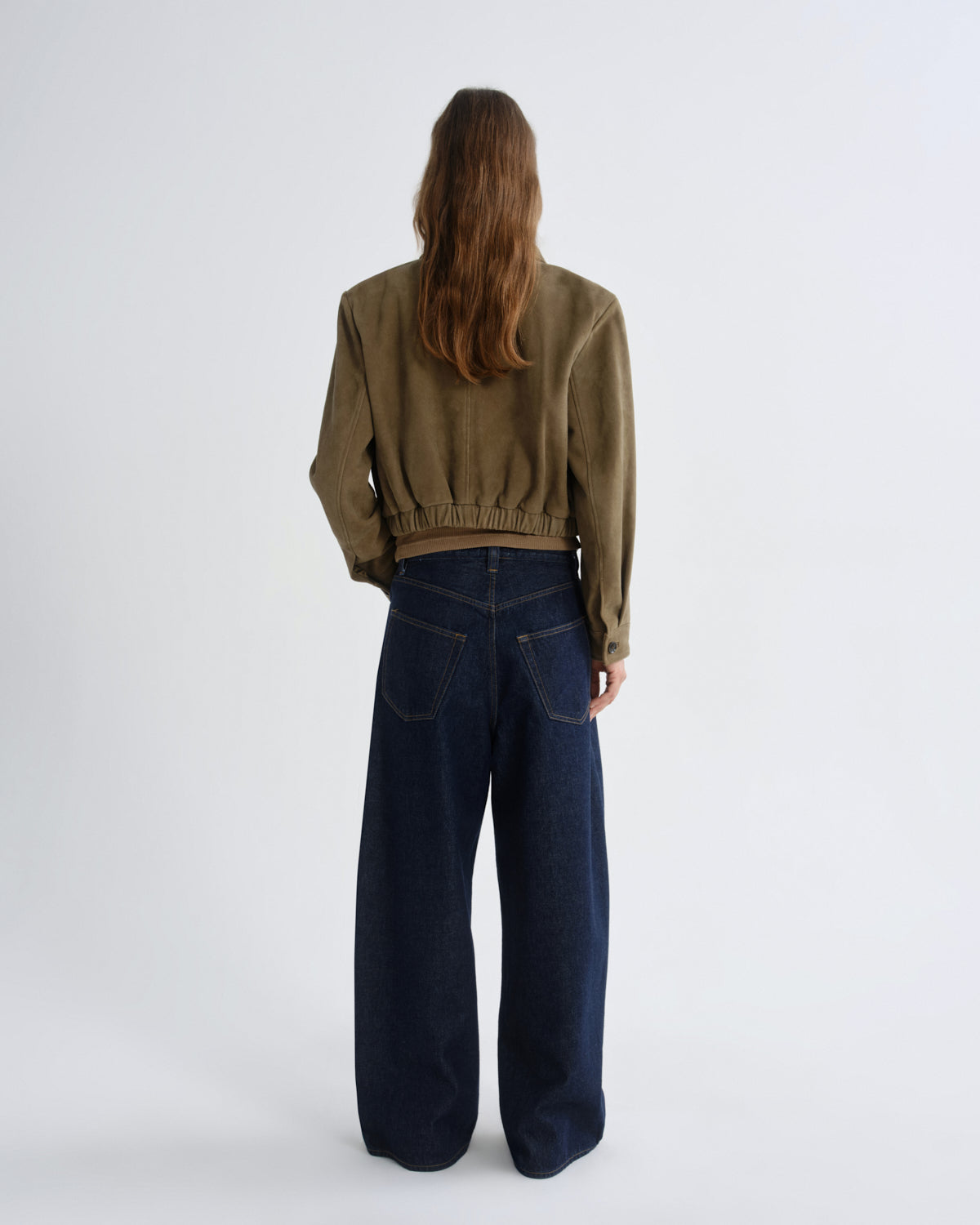 agolde-nahla-cropped-jacket-jacke-canopy-gr-n-suede image 2