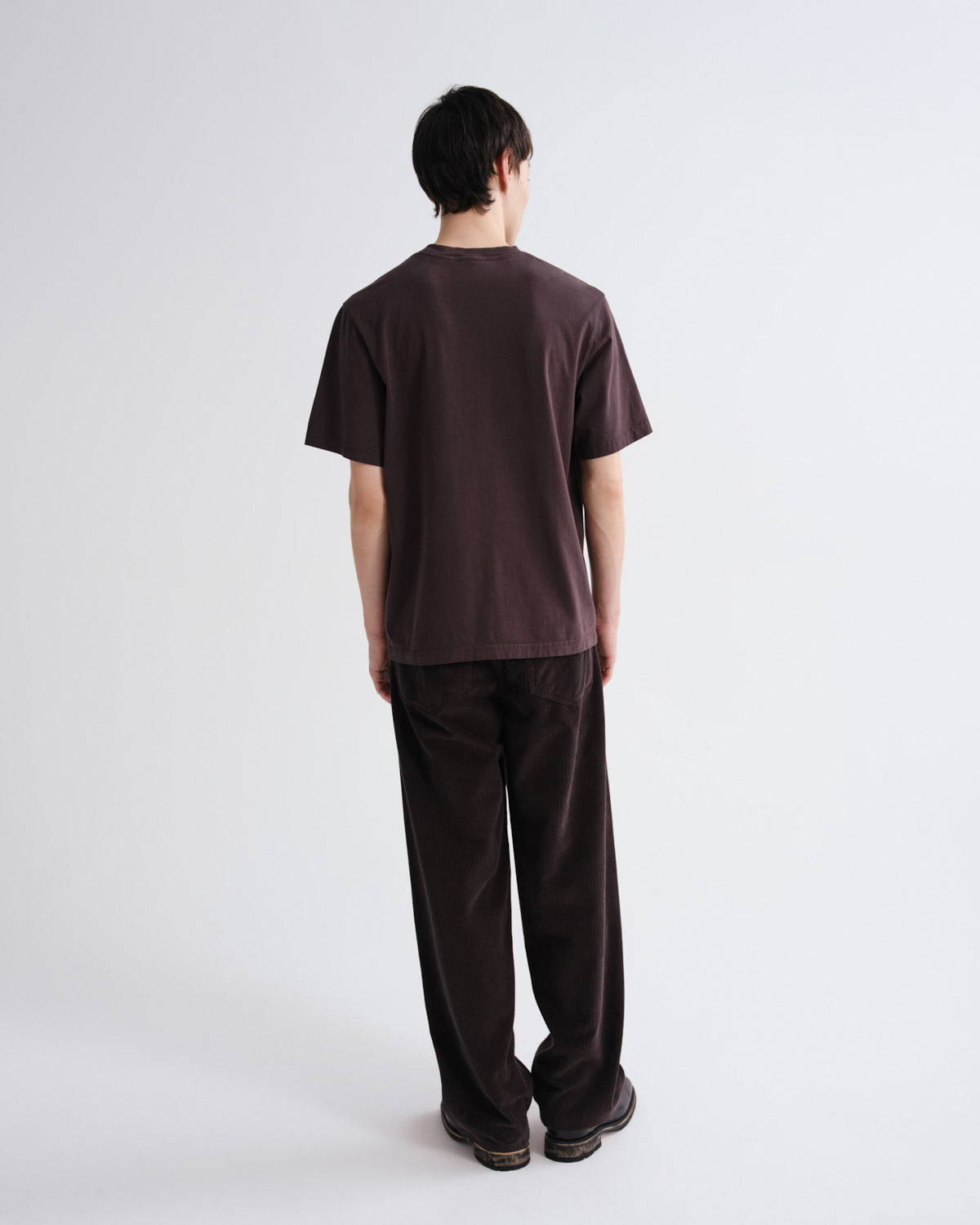 agolde-asha-mock-neck-tee-t-shirt-forge-herren-braun image 2