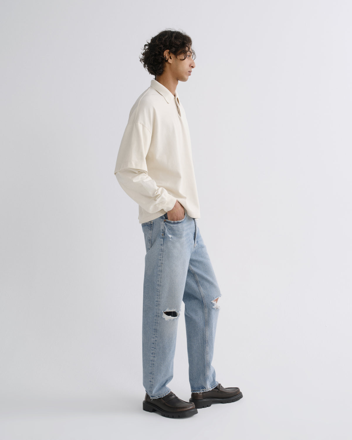 agolde-90-s-jean-threadbare-herren-straight-hellblau image 3