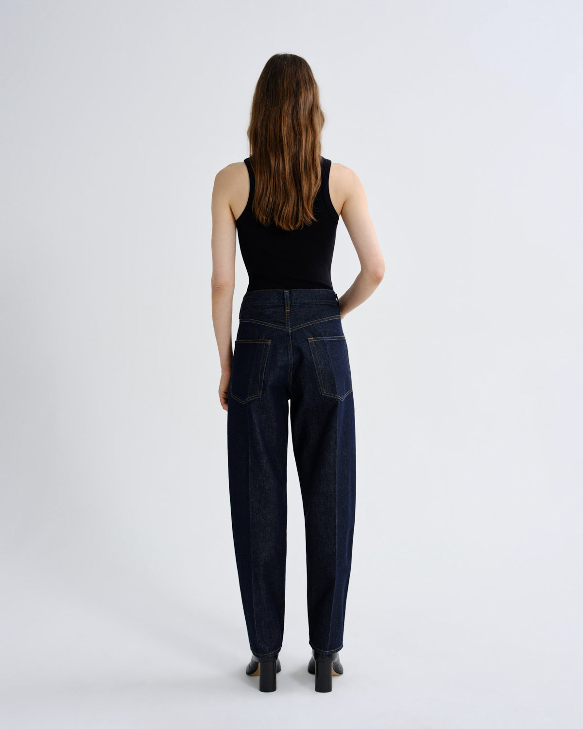 agolde-80-s-jean-weightless-rinse-damenjeans-indigo image 2