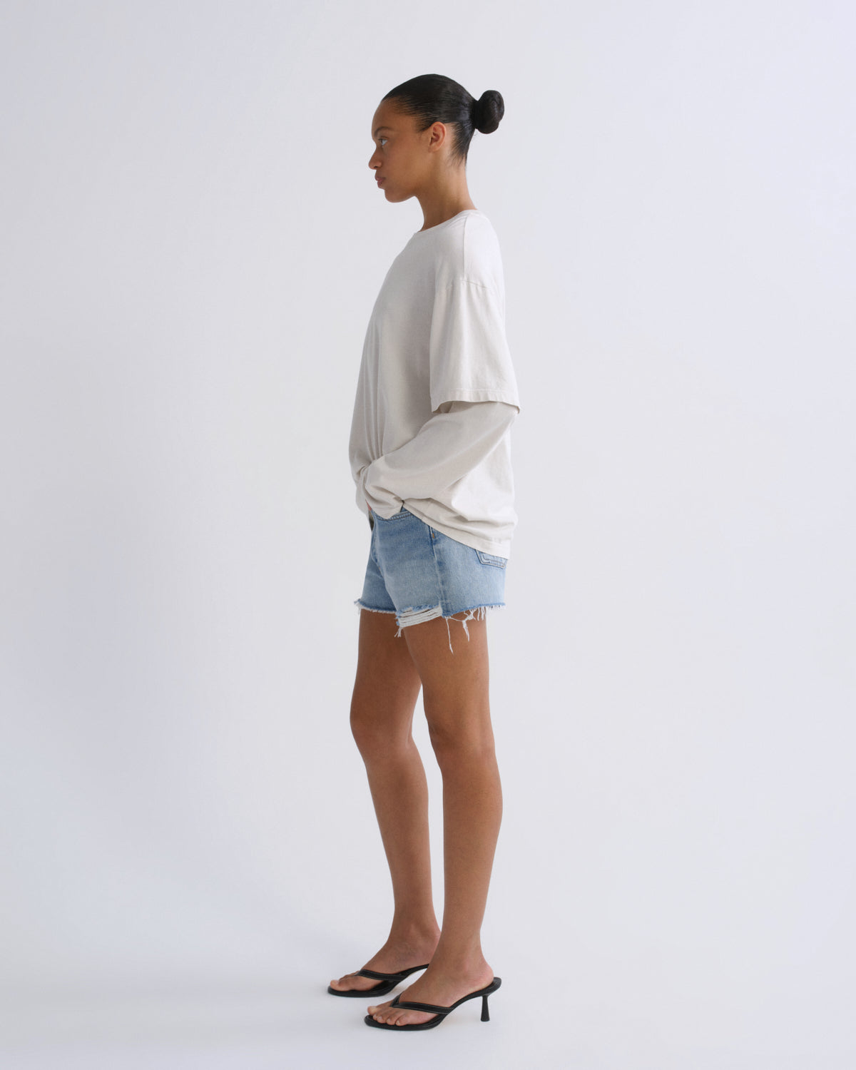 agolde-parker-jeansshorts-animate-hellblau-high-rise image 4