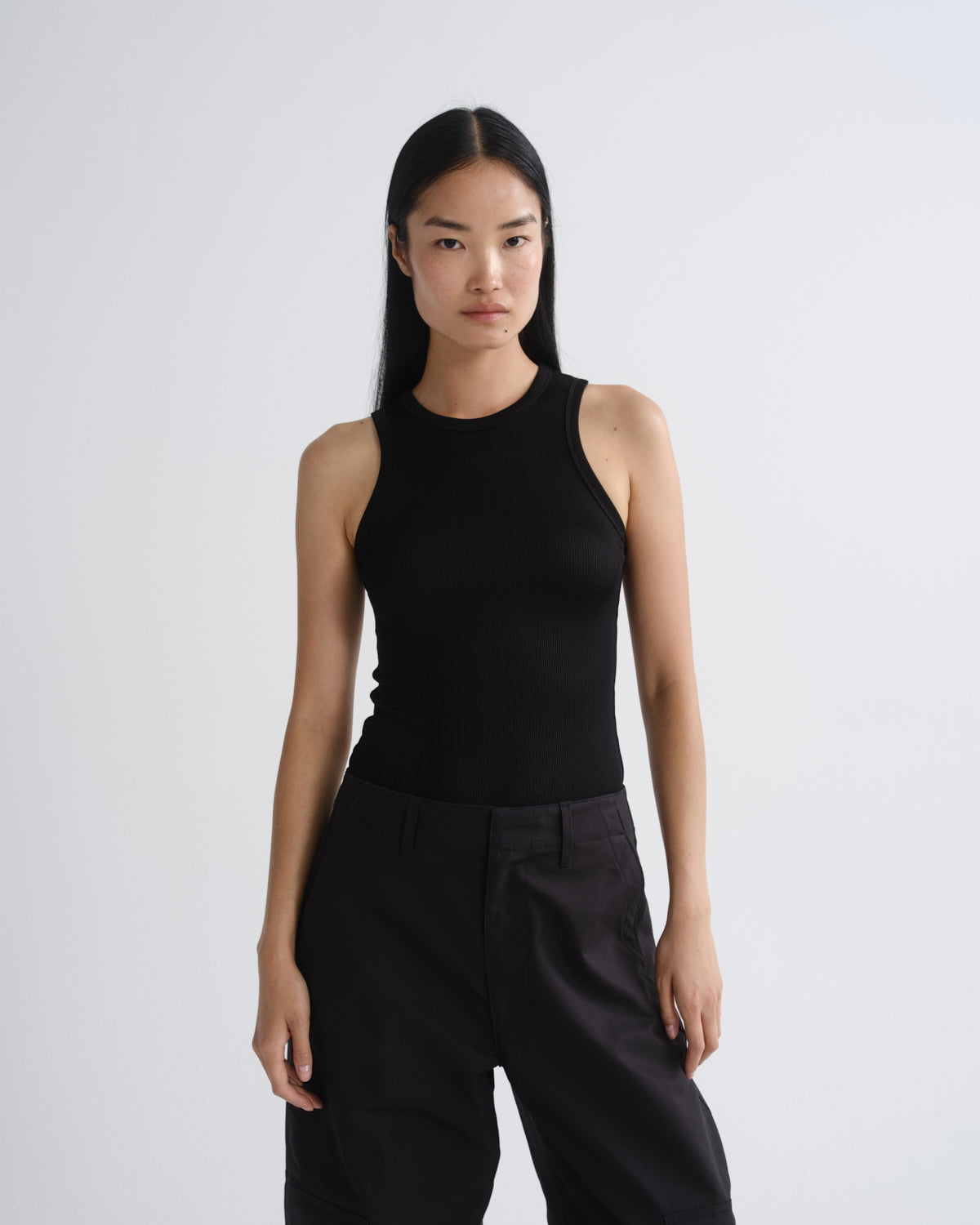 agolde-andre-racer-tank-top-schwarz-viskose-ripp image 1