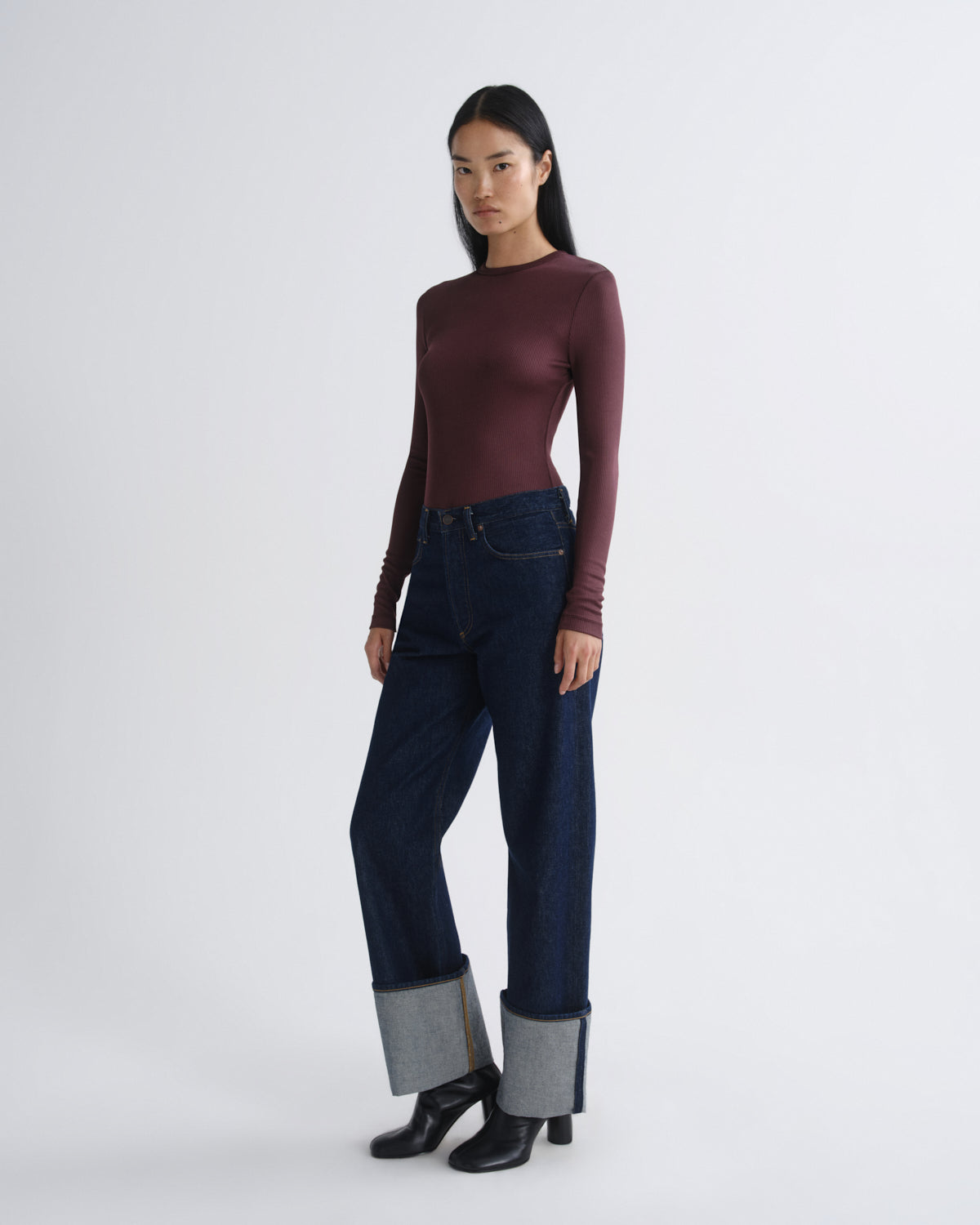 agolde-delphi-slim-tee-longsleeve-damen-corinth-bordeaux image 4
