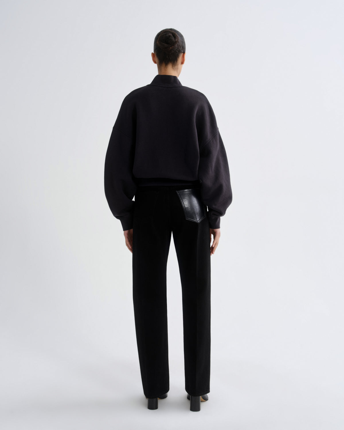 agolde-tess-sweatshirt-washed-black-pullover-oversize image 2