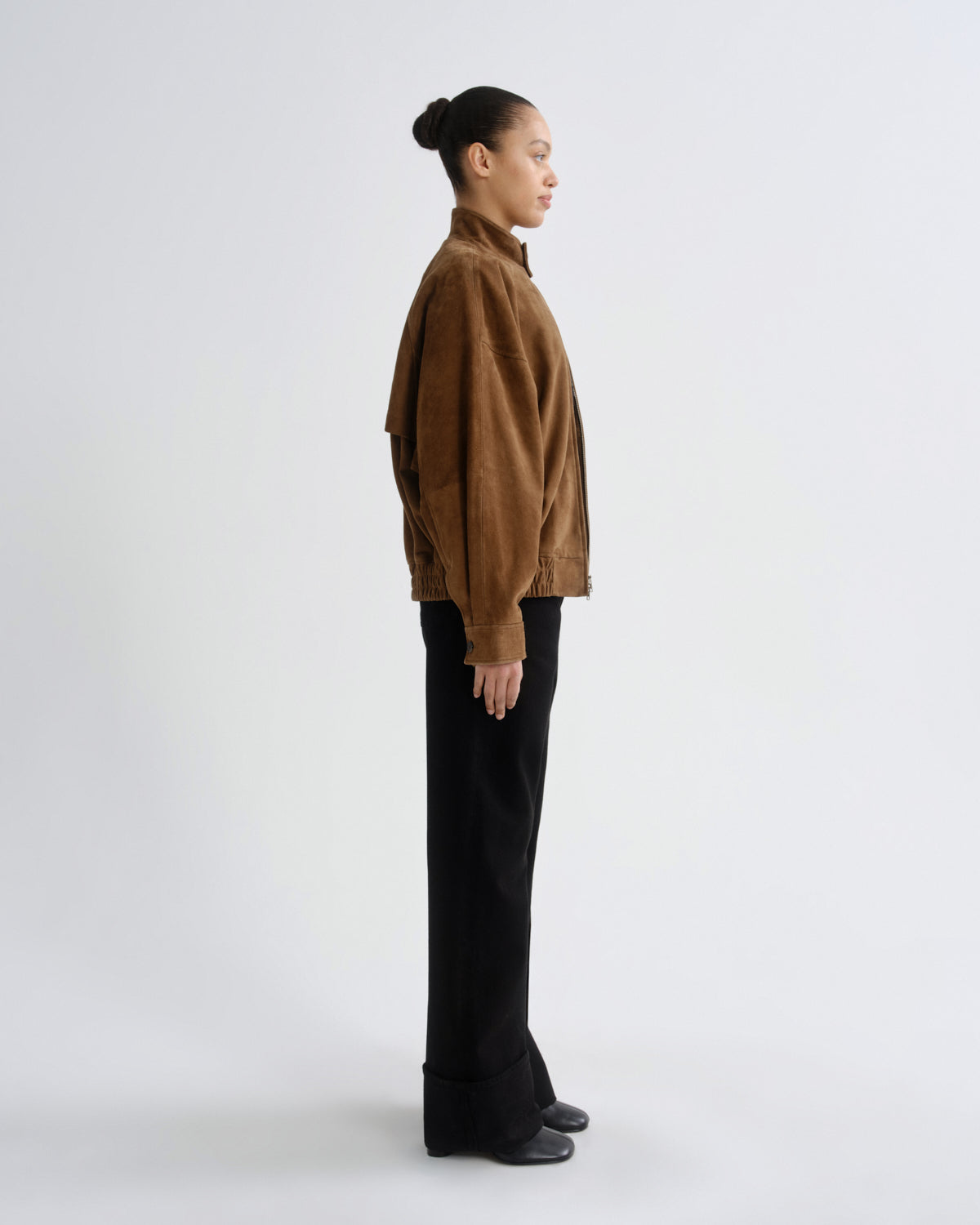 agolde-blair-jacke-pecan-braune-wildlederjacke image 3