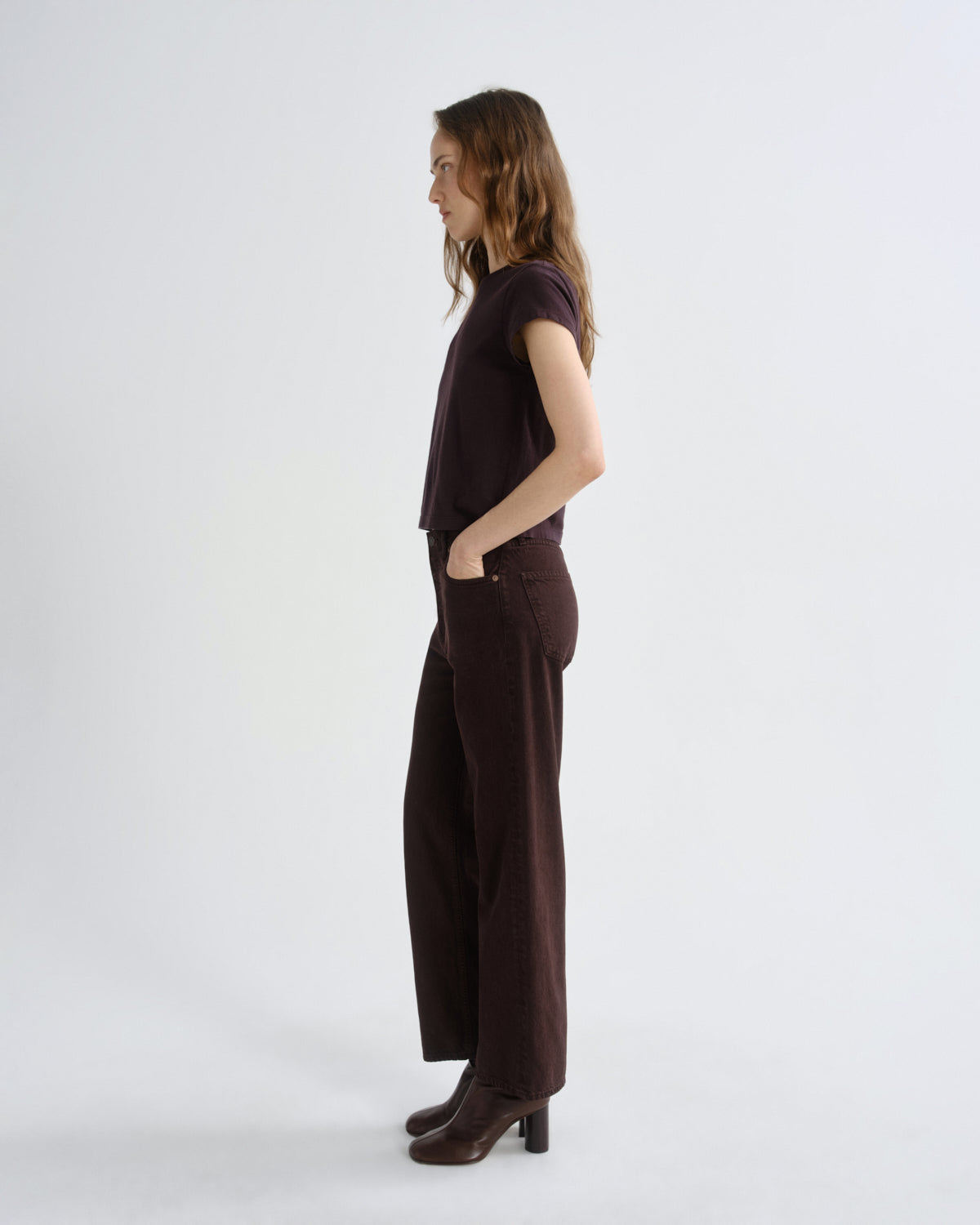 agolde-ren-jean-flyweight-jeans-sloe-berry-beere image 4