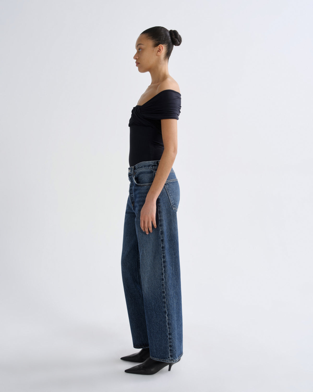 agolde-arc-jean-29-shortwave-rigid-dunkelblau image 4