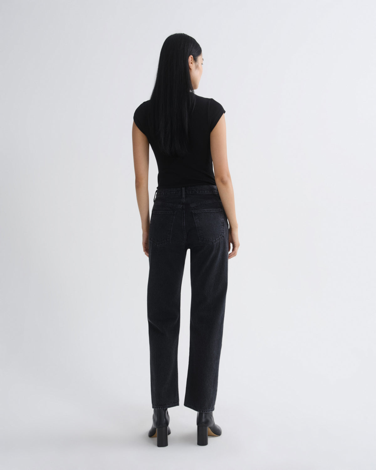 agolde-90-s-pinch-waist-straight-jeans-vanta-schwarz image 2