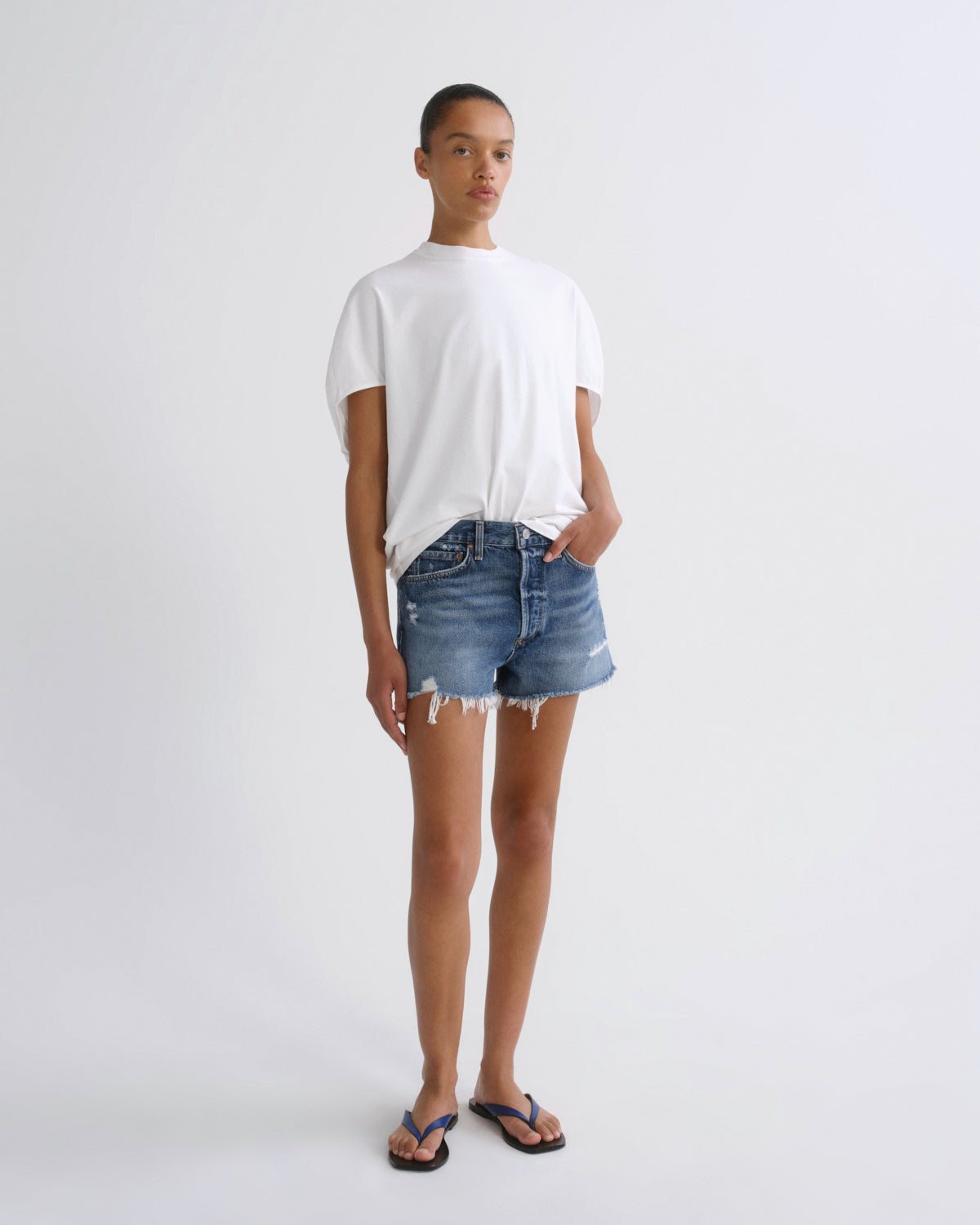 agolde-parker-vintage-cut-off-shorts-dark-swapmeet-high-rise image 3