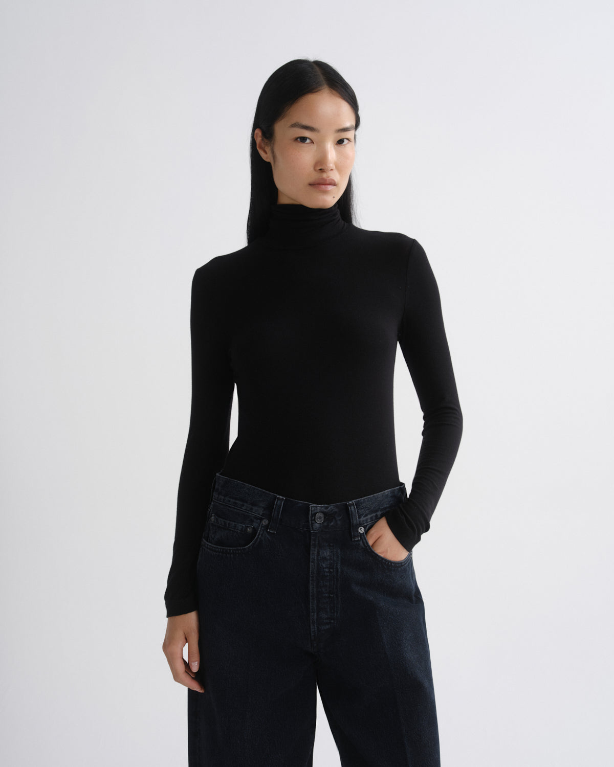 agolde-pascale-turtleneck-damen-pullover-schwarz-rollkragen image 1