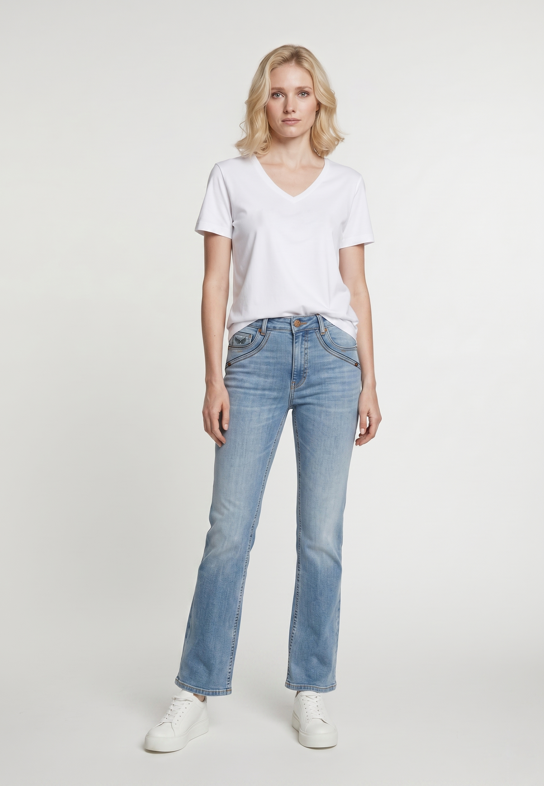 kaporal-kerala-jeans-damen-hellblau-bootcut-baumwolle image 1