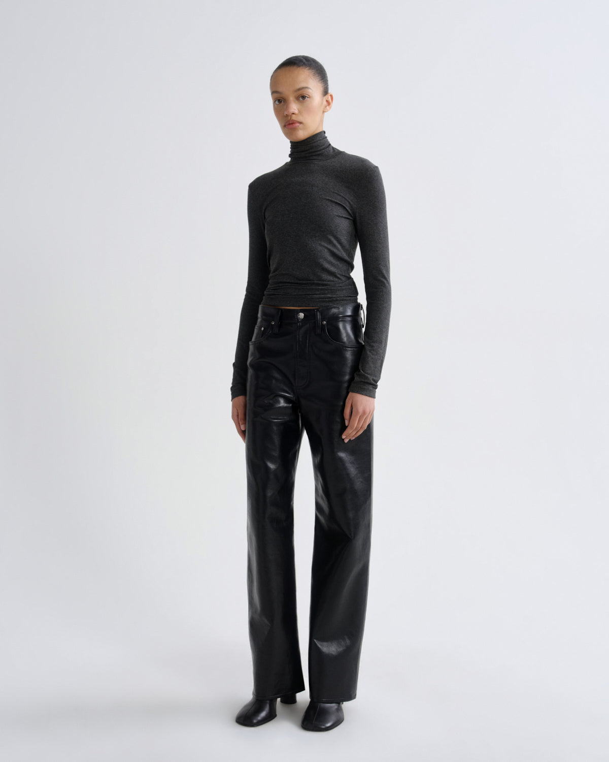 agolde-pascale-turtleneck-rollkragenpullover-charcoal image 4