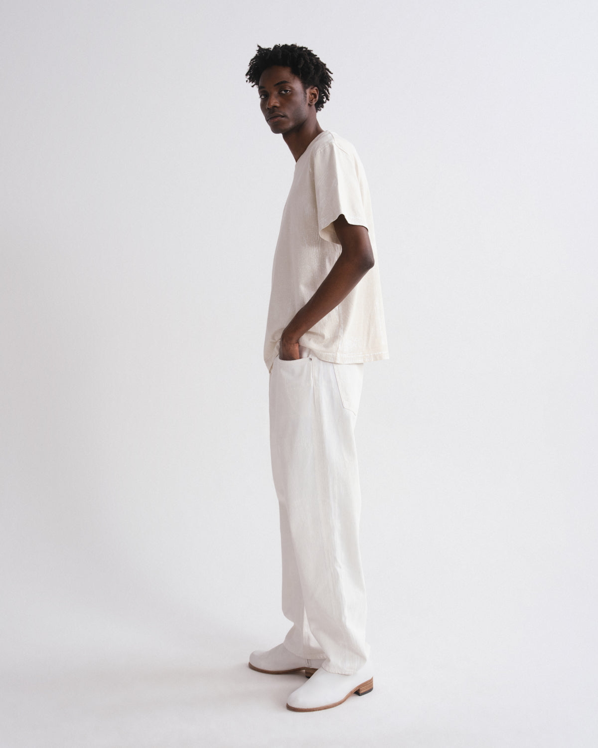 agolde-asha-mock-neck-tee-tempo-herren-offwhite image 4