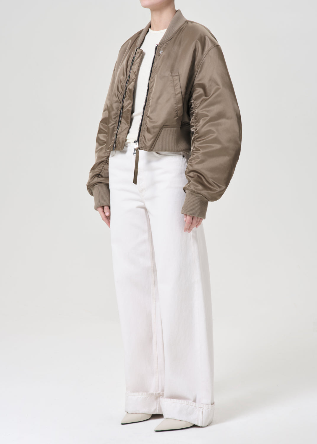 agolde-jett-bomberjacke-sage-recyceltes-nylon image 5
