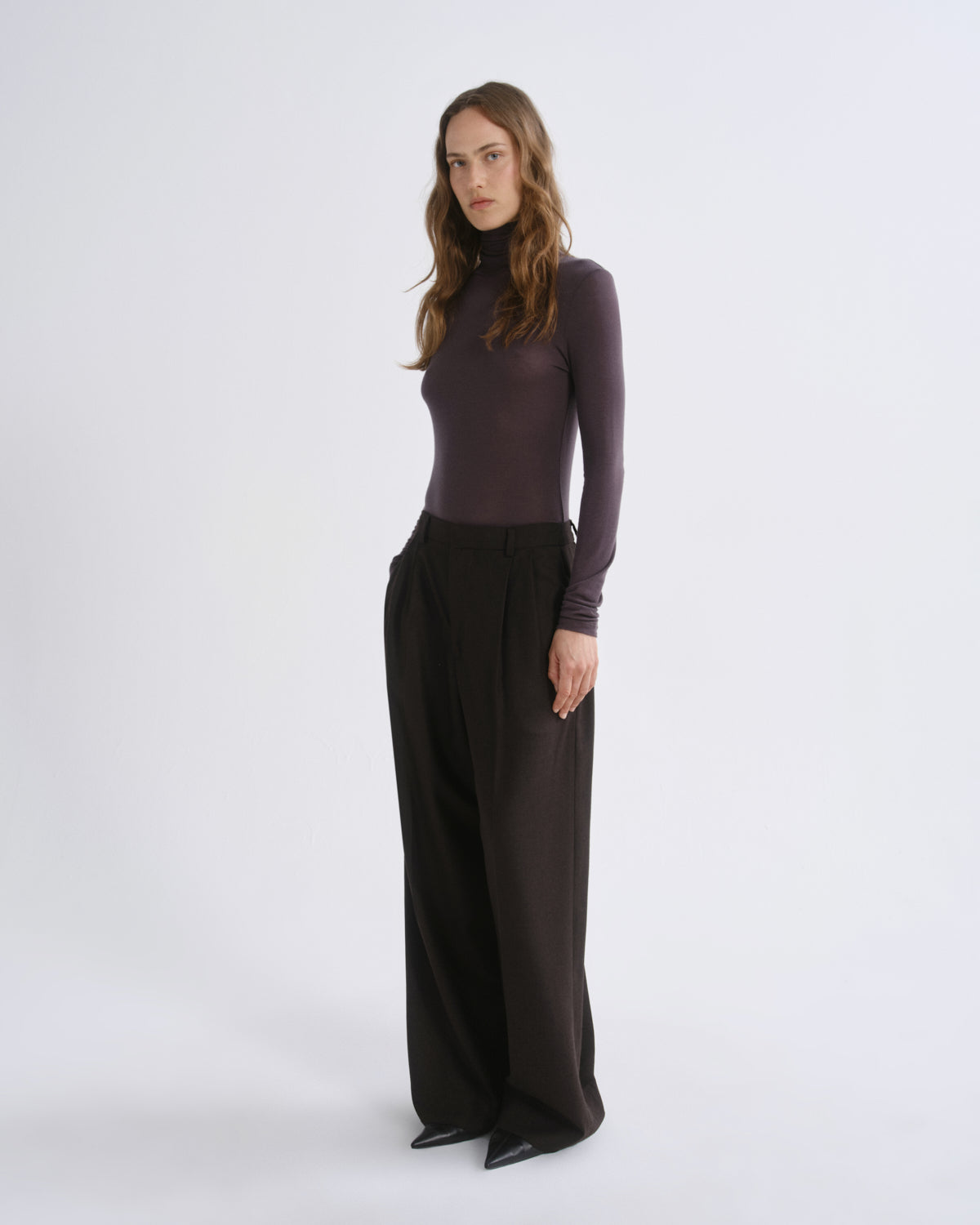 agolde-pascale-rollkragenpullover-raisin-lila image 3