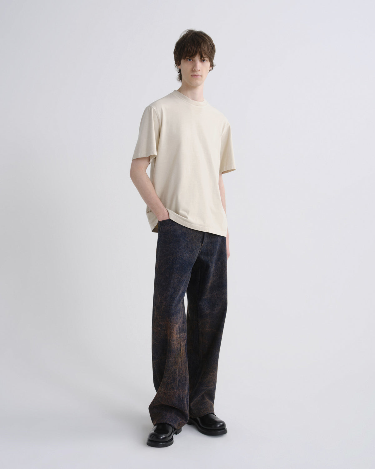agolde-asha-mock-neck-tee-t-shirt-brown-rice-beige image 4