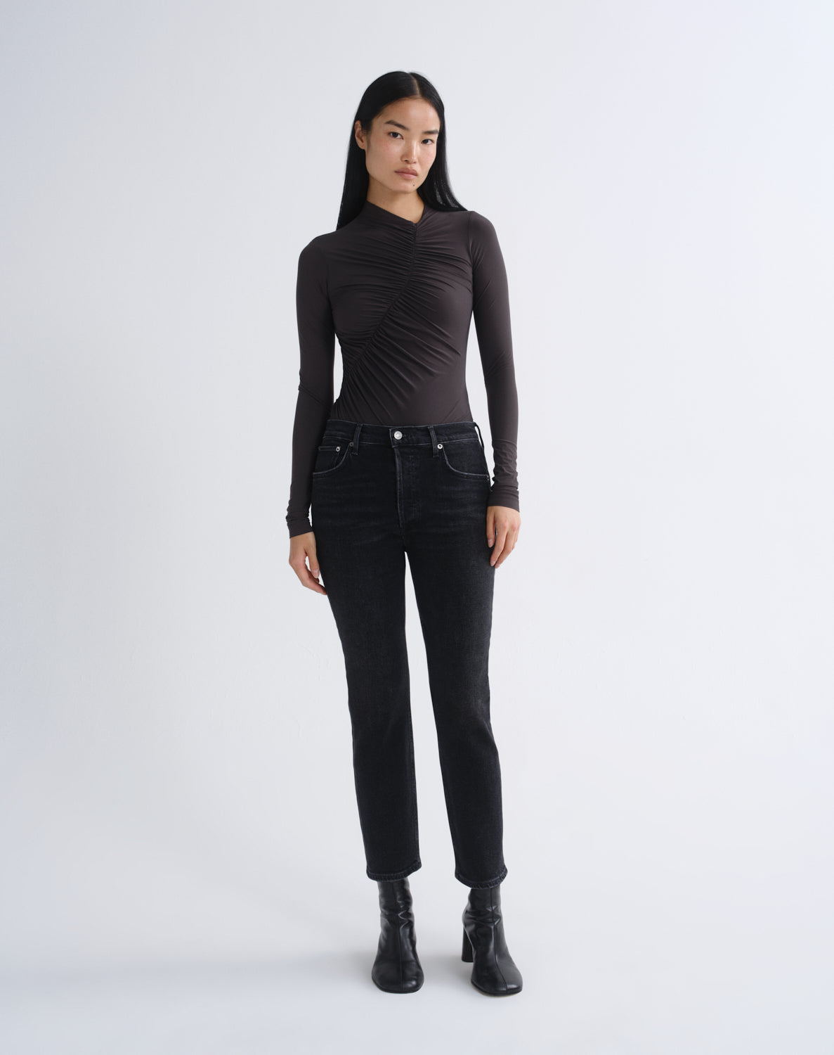 agolde-riley-straight-crop-jeans-damen-panoramic-schwarz image 1