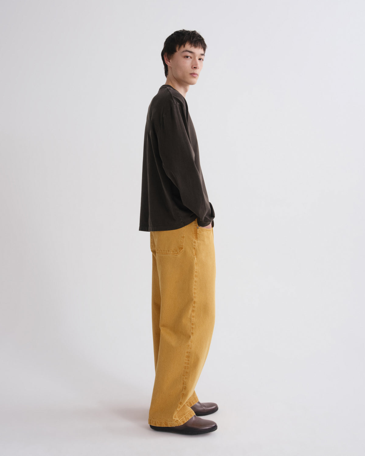 agolde-grover-jean-ochre-herren-baggy-goldgelb-denim image 3